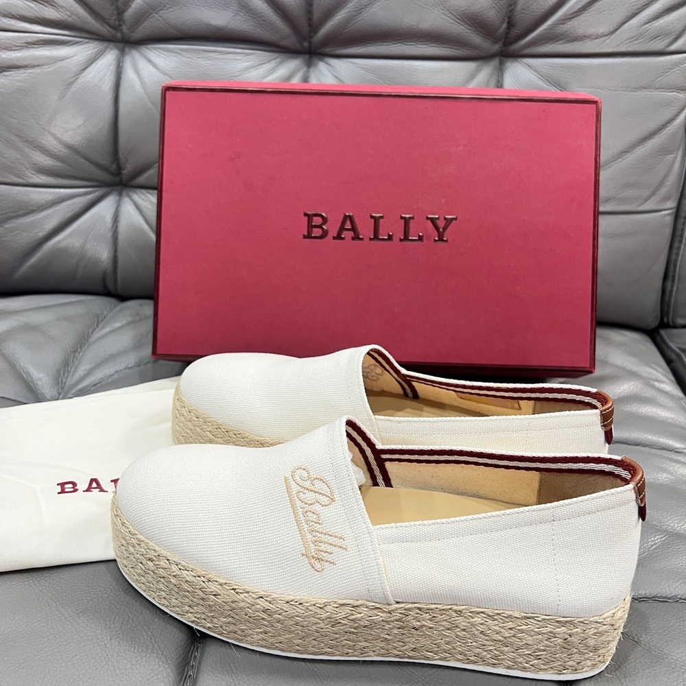 Bally Felly Women's Bone Cotton Fabric Loafers, Size 7.5 Running big half size - Picture 2 of 8